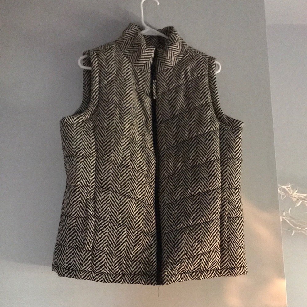 Printed vest